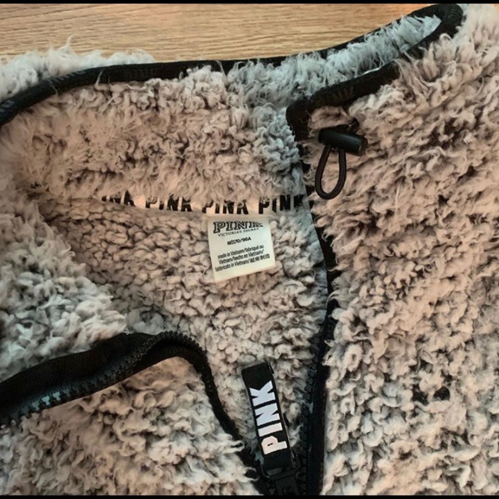PINK fuzzy Sherpa - Picture 3 of 5